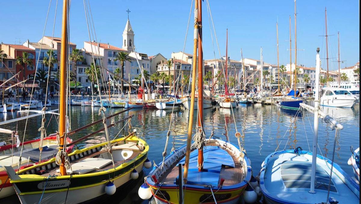 Le Jardin Cache Sanary-sur-Mer Exterior foto